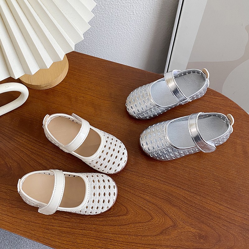 Sepatu Kulit Berlubang untuk B - Sandal Strappy Heeled ulasan dan harga